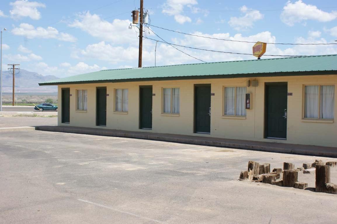 Thatcher Hwy Express Inn And Suites מראה חיצוני תמונה