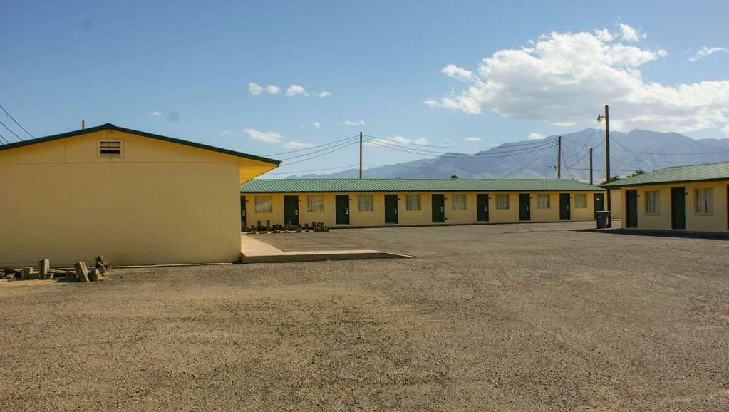 Thatcher Hwy Express Inn And Suites מראה חיצוני תמונה